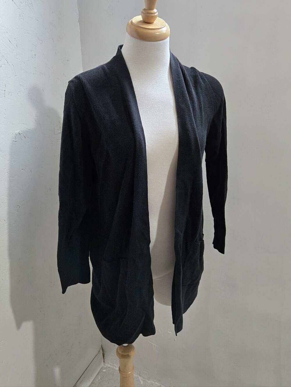 GAP Black Open-Front Knit Cardigan